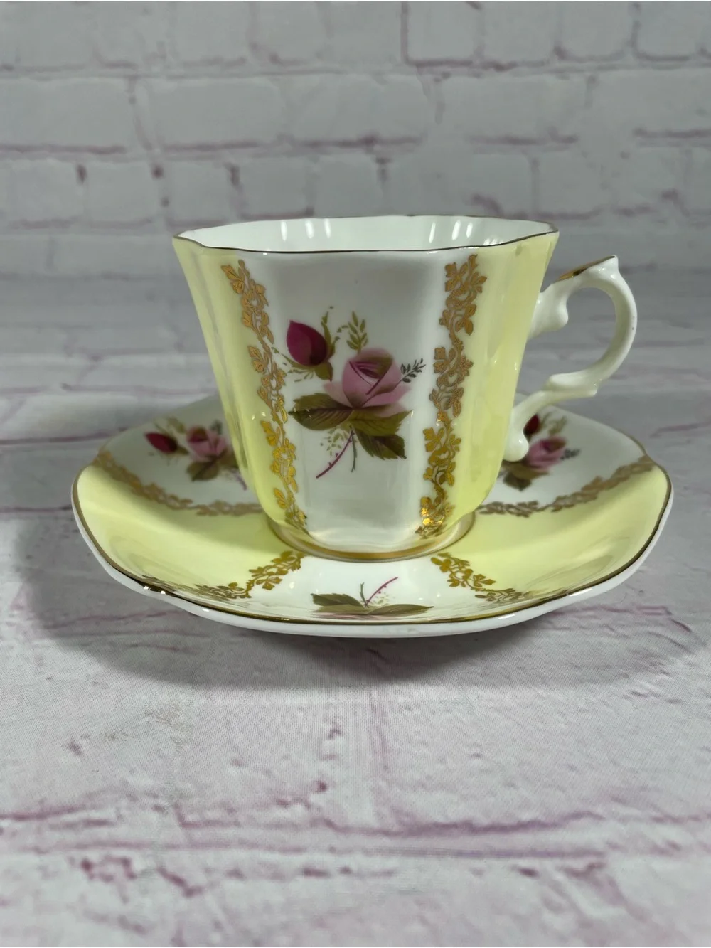 Vintage Royal Grafton Floral Gold Gilt Bone China Teacup and Saucer Set England